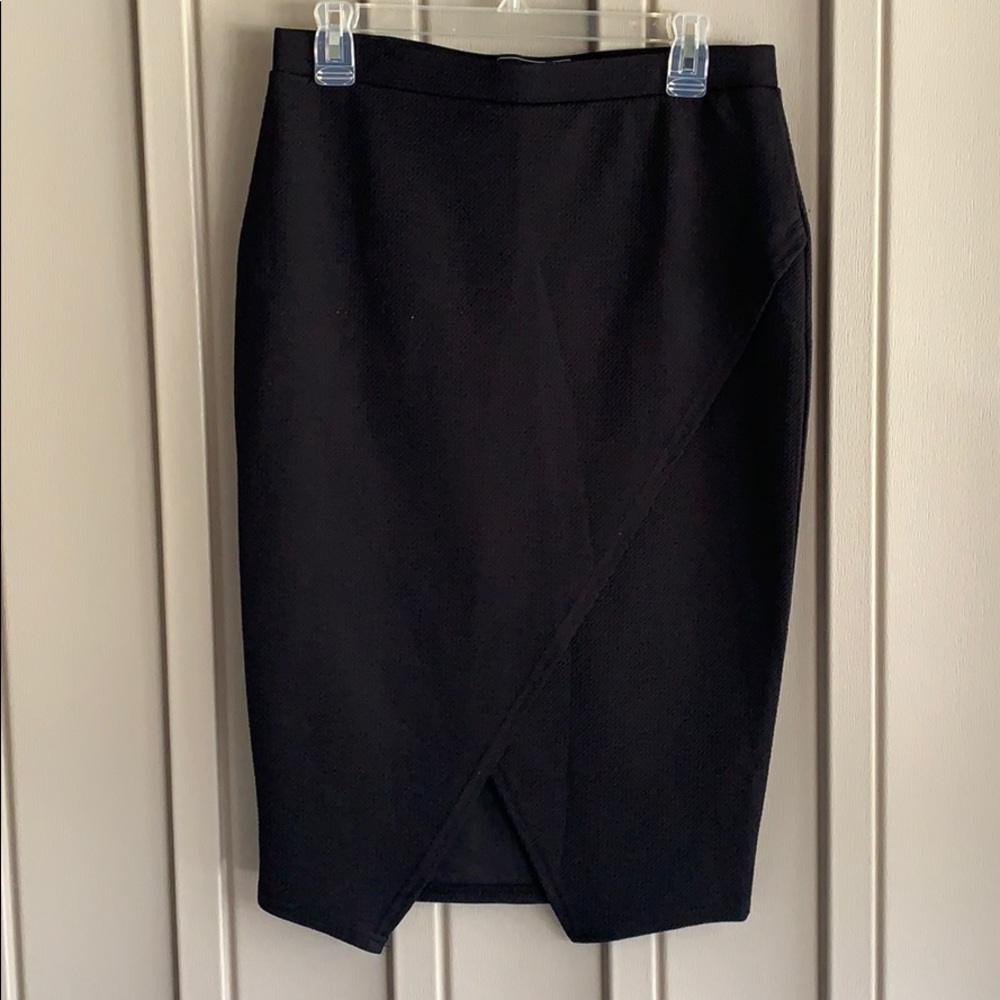 one 5 one Black Skirt size Medium